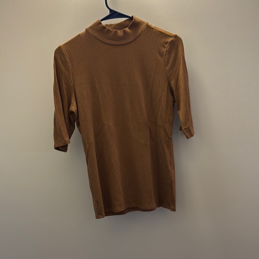 Cyrus Brown Ribbed‎ Top